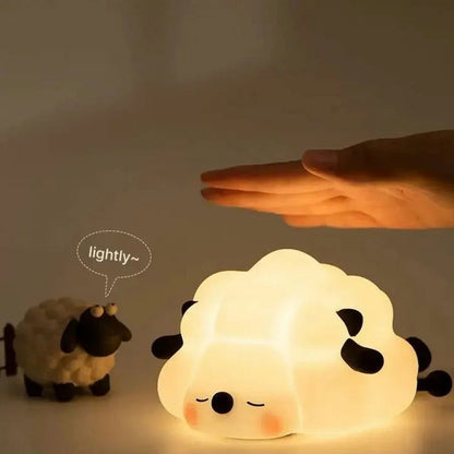 De Spirit Of Light Cute Animal LED Night Light - Adorable Illumination for Any Room De Spirit Of Light Ambient Lighting Animal Night Light Battery Operated Lamp Children's Night Light Cute Night Light Desk Accessories Home Decor Kids Room Lighting LED Light LED Lighting Modern Lighting Soft Glow Light